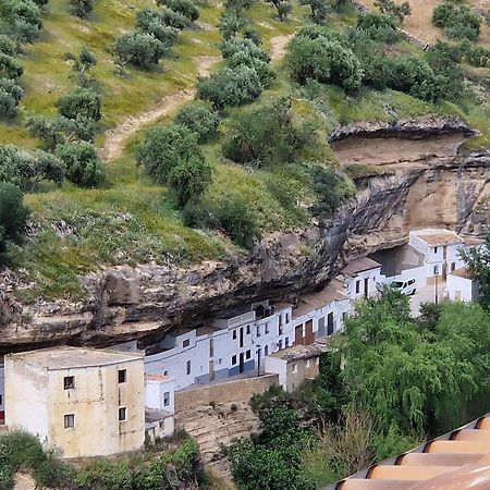 Villa El Aroma Del Dulce à Setenil De Las Bodegas Extérieur photo