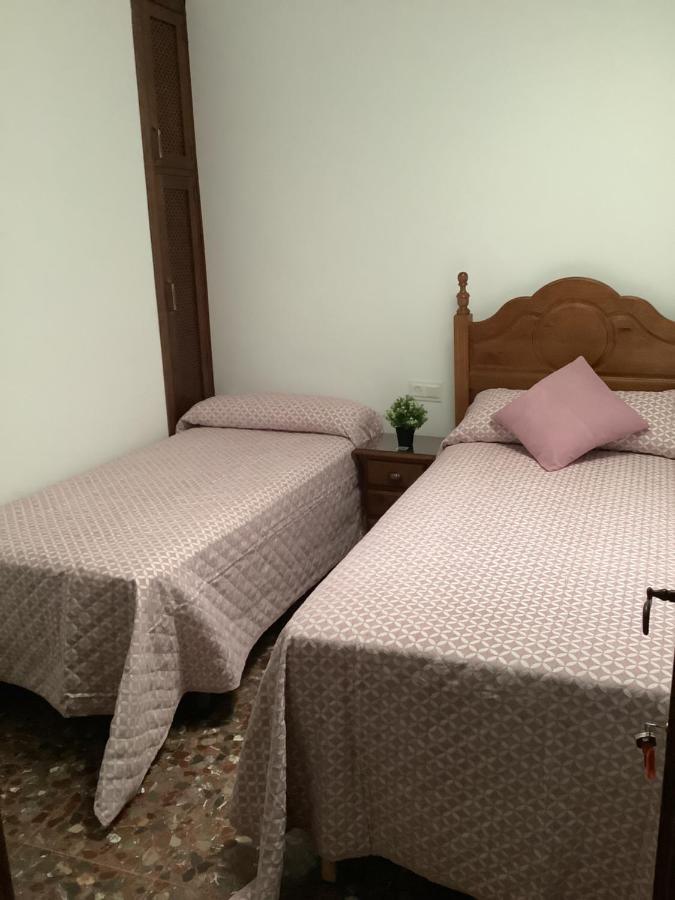 Villa El Aroma Del Dulce à Setenil De Las Bodegas Extérieur photo