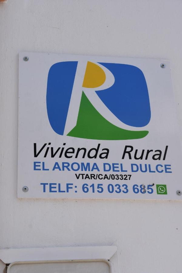 Villa El Aroma Del Dulce à Setenil De Las Bodegas Extérieur photo